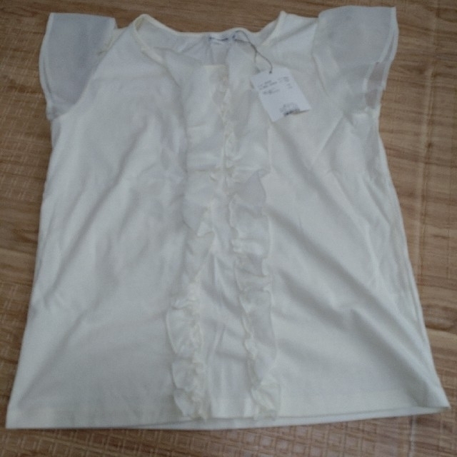 Bon mercerie(ボンメルスリー)のフリル付きTシャツ レディースのトップス(Tシャツ(半袖/袖なし))の商品写真