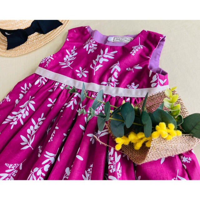 90サイズワンピース　ハンドメイド キッズ/ベビー/マタニティのキッズ服女の子用(90cm~)(ワンピース)の商品写真