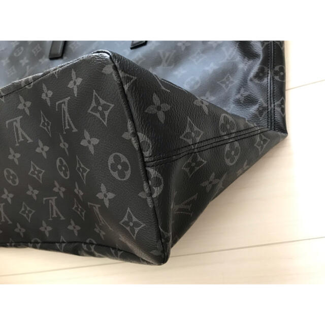 LOUIS VUITTON(ルイヴィトン)のルイヴィトン  M44228 モノグラムエクリプス　カバライトトートバッグ美品 メンズのバッグ(トートバッグ)の商品写真