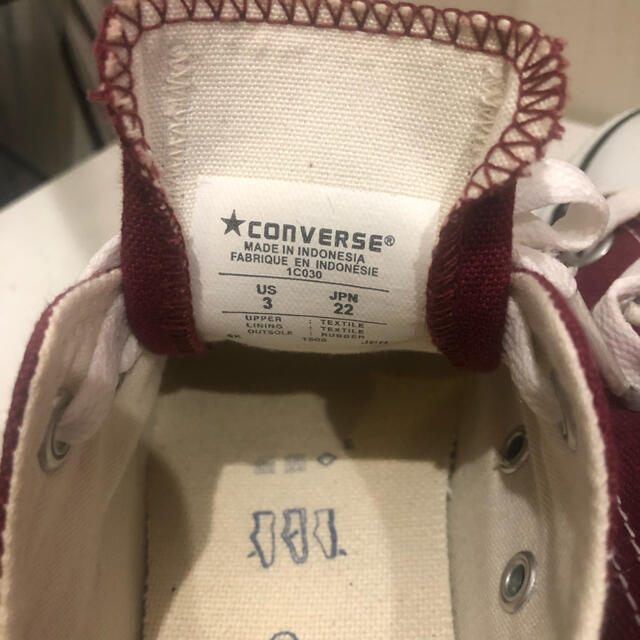 CONVERSE(コンバース)の値下げ！コンバース　マルーン　22センチ レディースの靴/シューズ(スニーカー)の商品写真