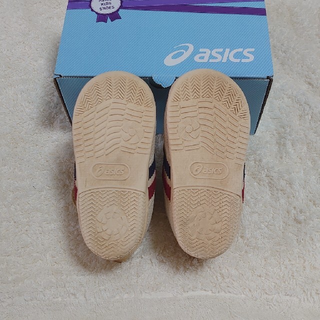 asics(アシックス)のアシックス/ファーストシューズ/ベージュ キッズ/ベビー/マタニティのベビー靴/シューズ(~14cm)(スニーカー)の商品写真