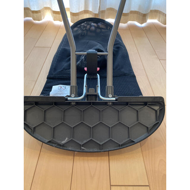 BABYBJORN(ベビービョルン)のbabybjorn バウンサー 幼児 新生児 即購入ok キッズ/ベビー/マタニティのキッズ/ベビー/マタニティ その他(その他)の商品写真