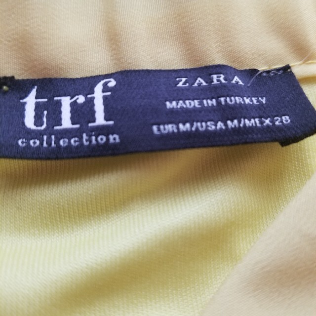 ZARA(ザラ)の春夏物　ZARA　イエロープリーツスカート レディースのスカート(ひざ丈スカート)の商品写真