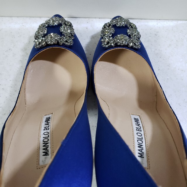 MANOLO BLAHNIK/マノロブラニク ハンギシ サテン ロイヤルブルー