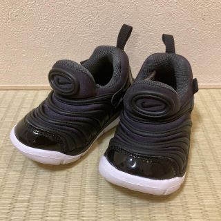 ナイキ(NIKE)のNIKE ナイキ ダイナモフリー 黒 13cm(スニーカー)