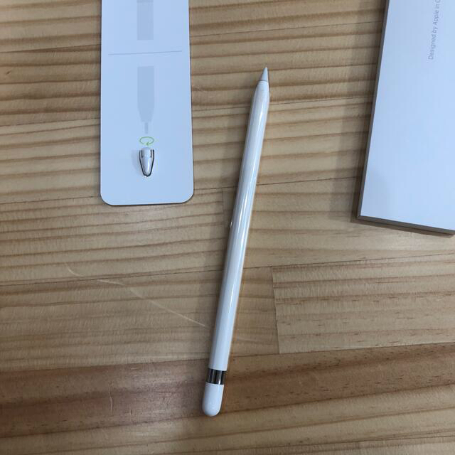 Apple(アップル)の【amimiさん専用】Apple Pencil 第一世代 スマホ/家電/カメラのPC/タブレット(その他)の商品写真