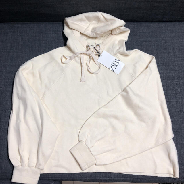 ZARA パーカー タグ付き 新品 L