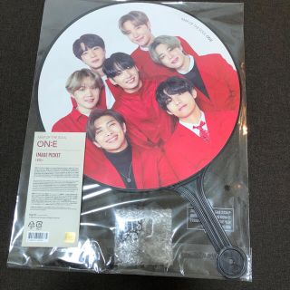 ボウダンショウネンダン(防弾少年団(BTS))のBTS うちわ　公式品(K-POP/アジア)