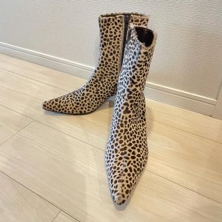 クリスチャンルブタン(Christian Louboutin)の美品 カリーノ 本革 ハラコ 豹柄 ショートブーツ  ハーフ ブーツ 38(ブーツ)