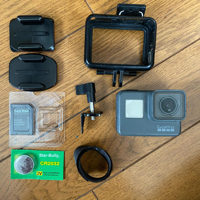 直販値下 送料込!GoPro5 フル装備(バッテリー・セルカ棒・箱・説明書