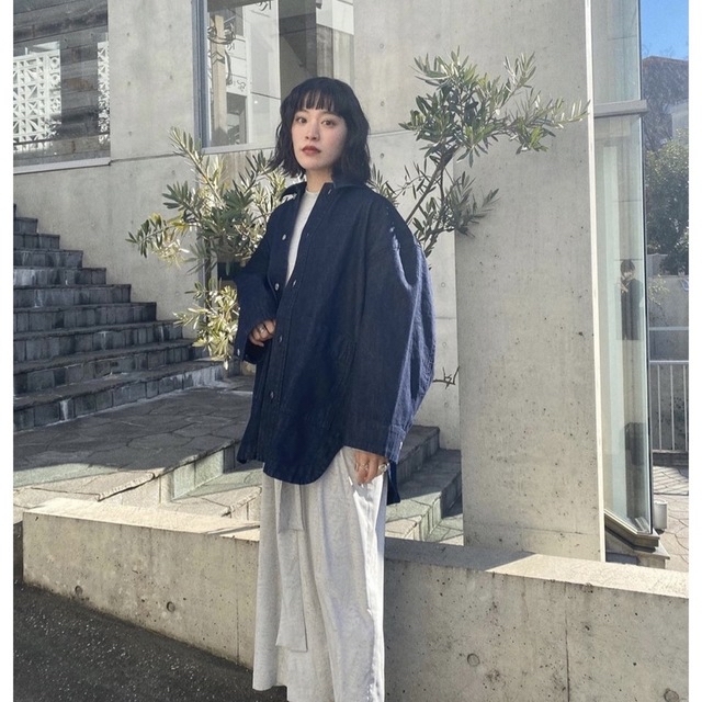 CLANE BACK SQUEEZE DENIM JACKETの通販 by りーさ｜ラクマ