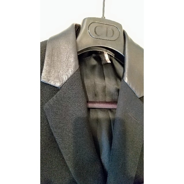 DIOR HOMME(ディオールオム)のAW03 ディオールオム by エディスリマン　レザーラペル コート 48 メンズのジャケット/アウター(チェスターコート)の商品写真