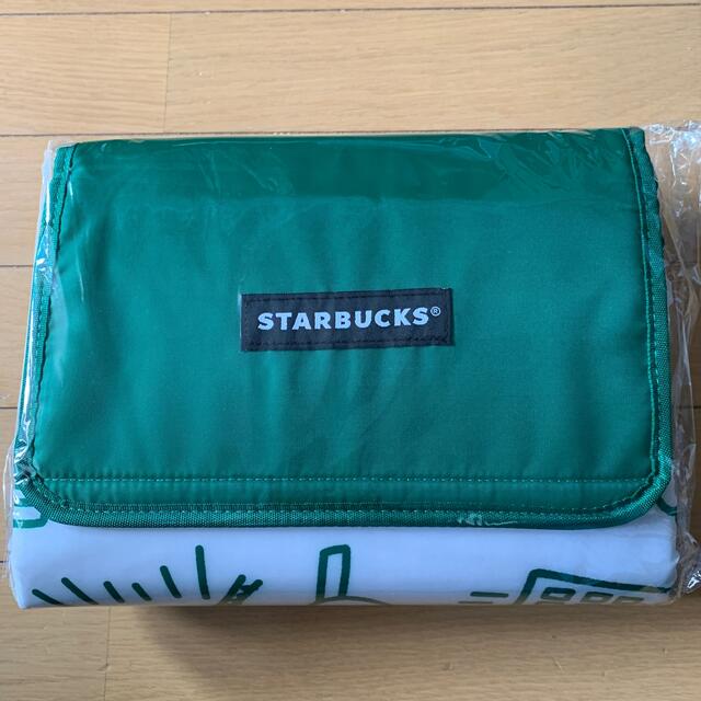 Starbucks Coffee(スターバックスコーヒー)の☆lilymermaid様専用☆ スターバックス2020福袋　レジャーシート スポーツ/アウトドアのアウトドア(その他)の商品写真