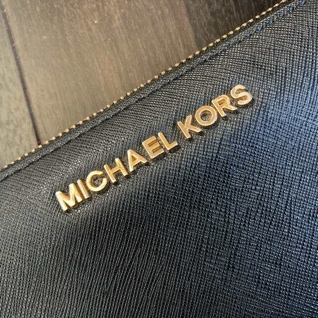 Michael Kors(マイケルコース)のMICHAEL KORS.ブラック長財布 レディースのファッション小物(財布)の商品写真