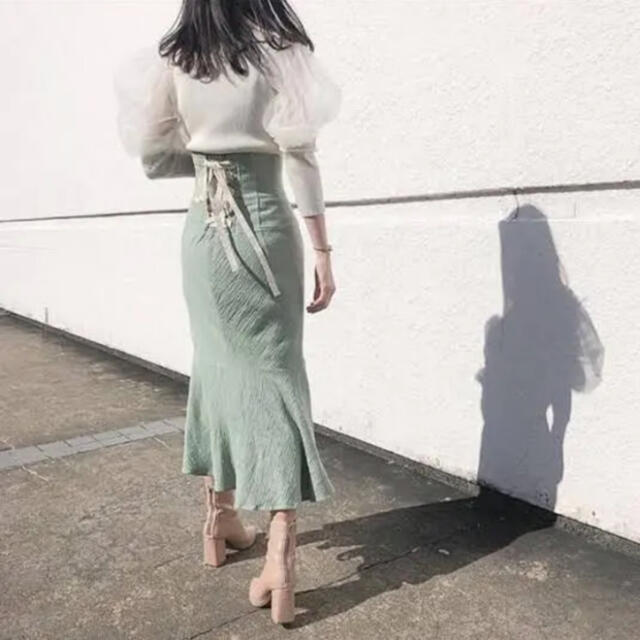 SNIDEL(スナイデル)のあやこ様  snidel コットンリネンマーメイドスカート green レディースのスカート(ロングスカート)の商品写真