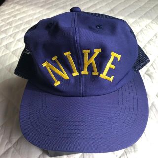 ナイキ(NIKE)のNIKE 帽子　フリーサイズ(キャップ)