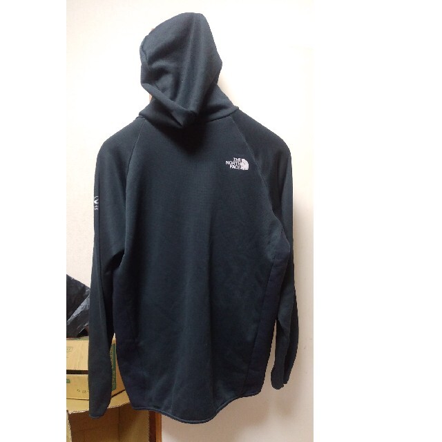 THE NORTH FACE(ザノースフェイス)の希少 THE NORTH FACE KHUMB TRAIL HOODIE L 黒 メンズのジャケット/アウター(その他)の商品写真