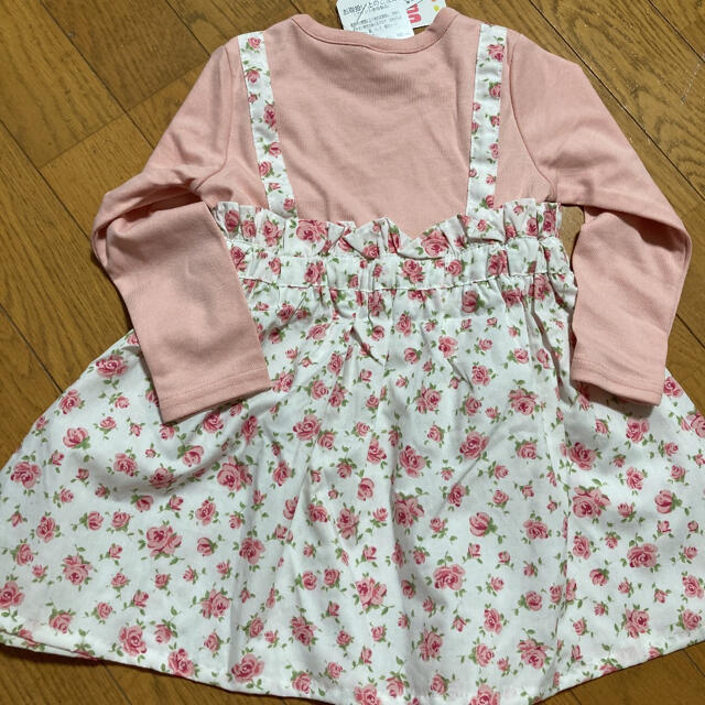 【専用】☆新品☆花柄ワンピース　95 キッズ/ベビー/マタニティのキッズ服女の子用(90cm~)(ワンピース)の商品写真