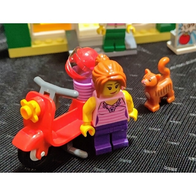 Lego(レゴ)のレゴ★ジュニア ピンクのスーツケース お店セット 10684 美品 激レア エンタメ/ホビーのおもちゃ/ぬいぐるみ(その他)の商品写真