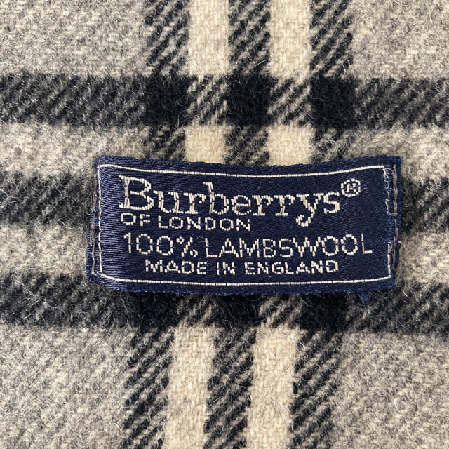 BURBERRY(バーバリー)のバーバリー　マフラー レディースのファッション小物(マフラー/ショール)の商品写真