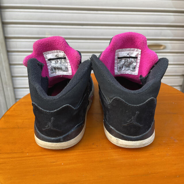 NIKE(ナイキ)のNIKE kids jordan 12cm  キッズ/ベビー/マタニティのキッズ靴/シューズ(15cm~)(スニーカー)の商品写真