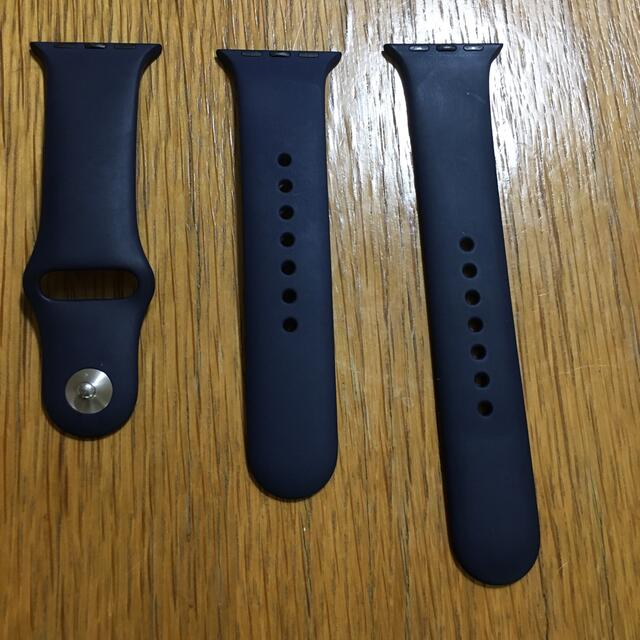 Apple Watch(アップルウォッチ)のApple Watch 純正スポーツバンド　紺色 メンズの時計(ラバーベルト)の商品写真