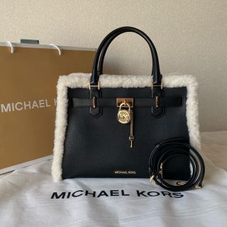 マイケルコース(Michael Kors)のマイケルコース  ハンドバッグ　ショルダーバッグ　ブラック　ファー　モコモコ(ハンドバッグ)