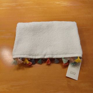 ザラホーム(ZARA HOME)のZARA タッセル付きタオル(タオル/バス用品)