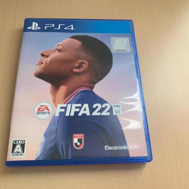 【PS4】FIFA22 初回特典コンテンツ未使用品
