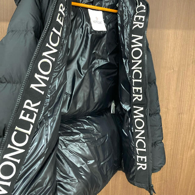 MONCLER(モンクレール)のMONCLER モンクレール ダウン ジャケット メンズのジャケット/アウター(ダウンジャケット)の商品写真