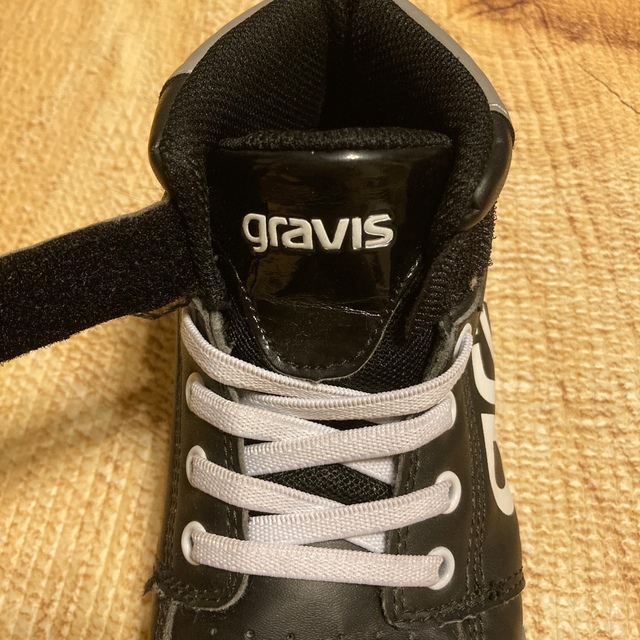 gravis(グラビス)のGRAVISのハイカットスニーカー⭐︎20センチ キッズ/ベビー/マタニティのキッズ靴/シューズ(15cm~)(スニーカー)の商品写真