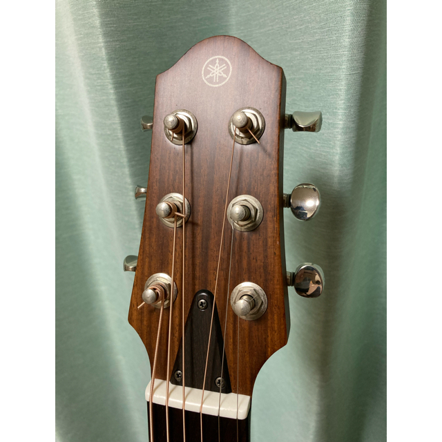 ヤマハ(ヤマハ)の美品 YAMAHA サイレントギター SLG200S NT 付属品付き・清掃済み 楽器のギター(アコースティックギター)の商品写真