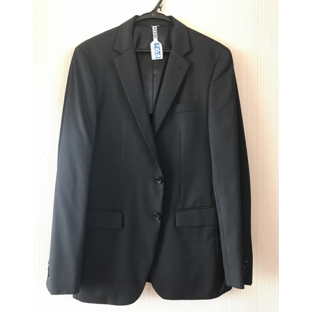 TAKEO KIKUCHI(タケオキクチ)のたお様専用⭐️TAKEO KIKUCHI TOKYO スーツ2点黒グレー メンズのスーツ(セットアップ)の商品写真