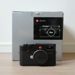 Leica M10 ブラッククローム　Arte di manoケース付き