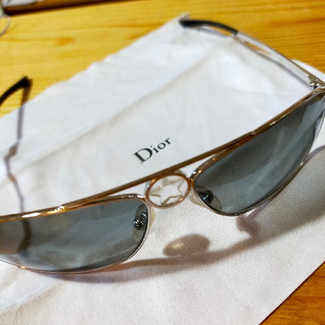 Christian Dior(クリスチャンディオール)のDior　サングラス レディースのファッション小物(サングラス/メガネ)の商品写真