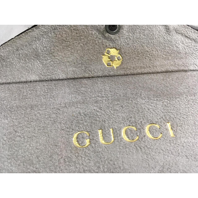Gucci(グッチ)のGUCCI メガネケース 折り畳み 高級 リサイクル可能 レディースのファッション小物(サングラス/メガネ)の商品写真