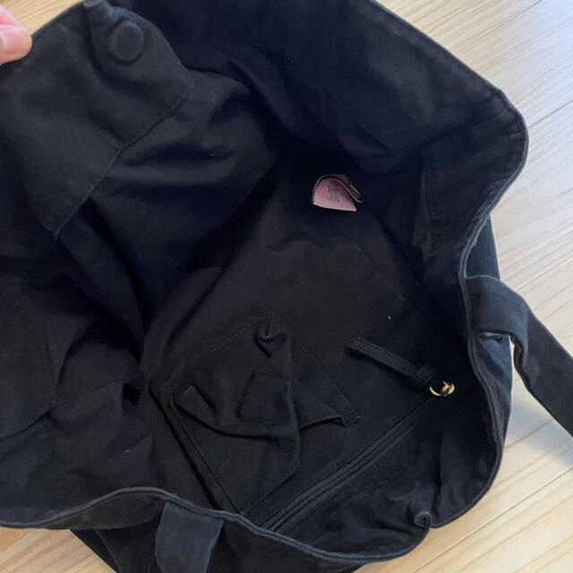 Juicy Couture(ジューシークチュール)のジューシークチュール　黒トートバッグ レディースのバッグ(トートバッグ)の商品写真