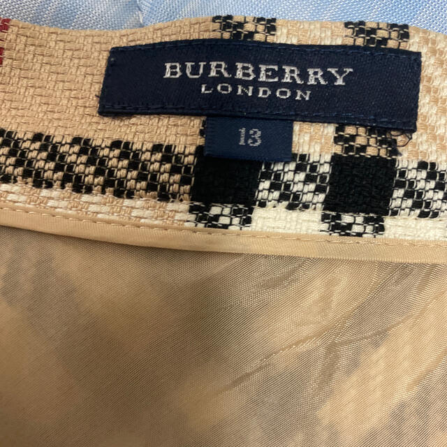 BURBERRY(バーバリー)のバーバリーロングスカート13号 レディースのスカート(ロングスカート)の商品写真