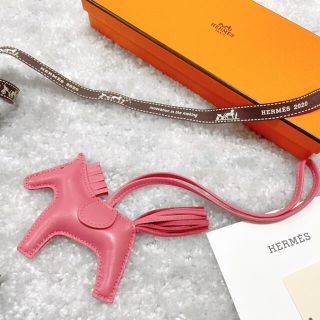 エルメス(Hermes)のピンク♡.•♬✧さま専用(バッグチャーム)