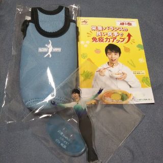 羽生結弦 味の素｢勝ち飯｣ペットボトルホルダーと羽生結弦展 アクリルスタンド(スポーツ選手)