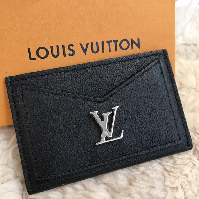 【Louis Vuitton 】ポルト・カルト・ロックミー☆現行モデル☆人気商品