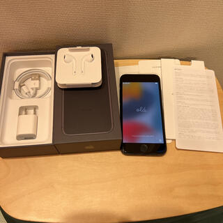 週末割引【美品】iPhone8  256GB SIMロック解除済