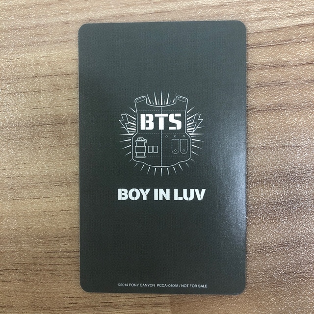 防弾少年団(BTS)(ボウダンショウネンダン)のBTS(防弾少年団) BOY IN LUV ジョングクトレカ付き エンタメ/ホビーのCD(K-POP/アジア)の商品写真