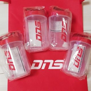 ディーエヌエス(DNS)のリン様専用 DNS プロテイン シェーカー 600mL 4本セット(トレーニング用品)