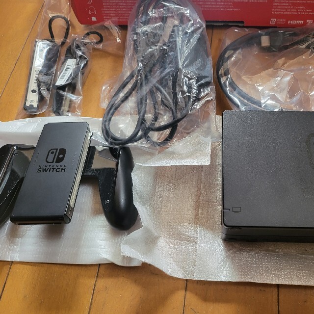 Nintendo Switch 本体 完動品