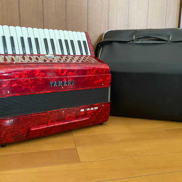 ヤマハ アコーディオン S-32B - アコーディオン