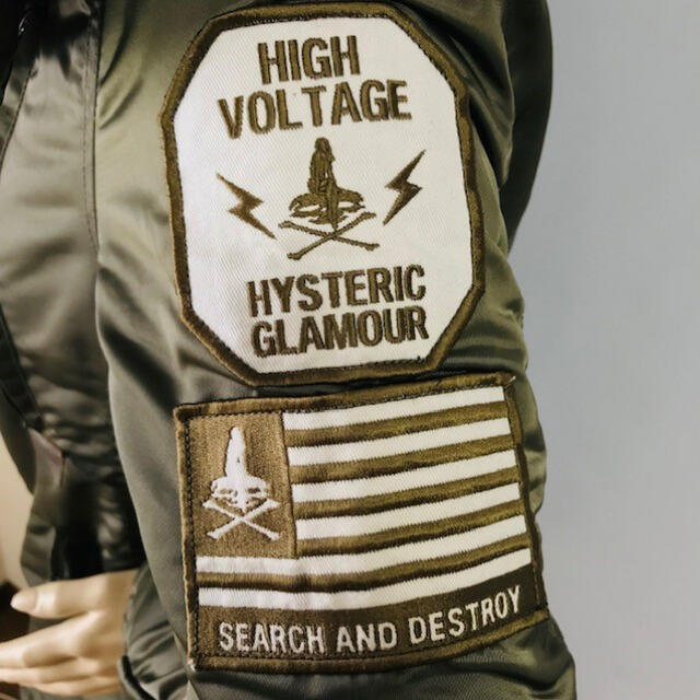 HYSTERIC GLAMOUR(ヒステリックグラマー)の美品★ヒステリックグラマー★ワッペンファー付プリマロフト ロングコート　free レディースのジャケット/アウター(ダウンジャケット)の商品写真