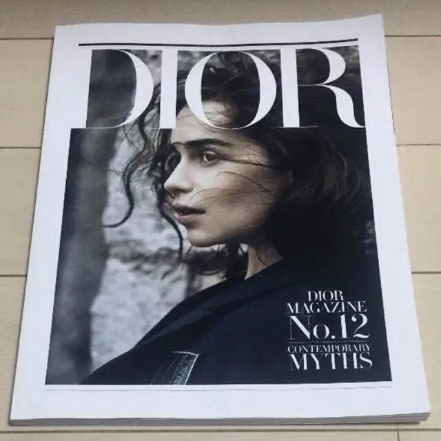 Dior(ディオール)の非売品★Dior ディオール ファッションブック 雑誌 本 エンタメ/ホビーの雑誌(ファッション)の商品写真