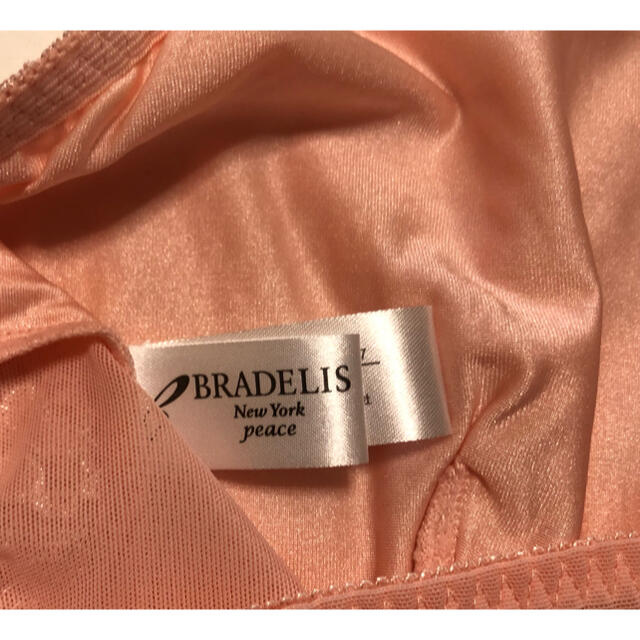 BRADELIS New York(ブラデリスニューヨーク)の新品未使用　ブラデリスニューヨーク　ブラカバー　ブラキャミ　ピンク　サイズM レディースの下着/アンダーウェア(その他)の商品写真