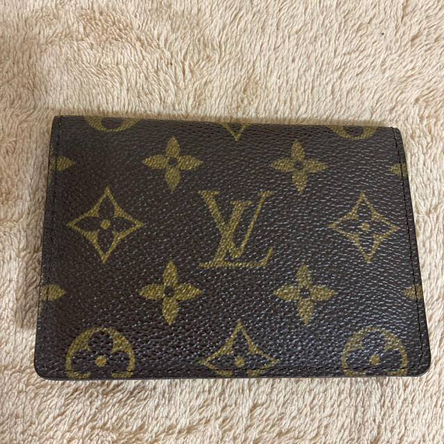 LOUIS VUITTON(ルイヴィトン)のルイヴィトン パスケース 定期入れ 未使用 レディースのファッション小物(名刺入れ/定期入れ)の商品写真